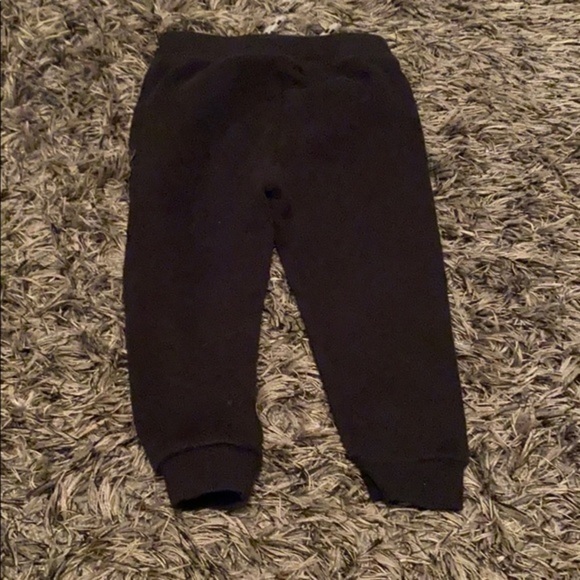 Boys Primark sweatpants 18-24 months gently used. - Picture 2 of 3